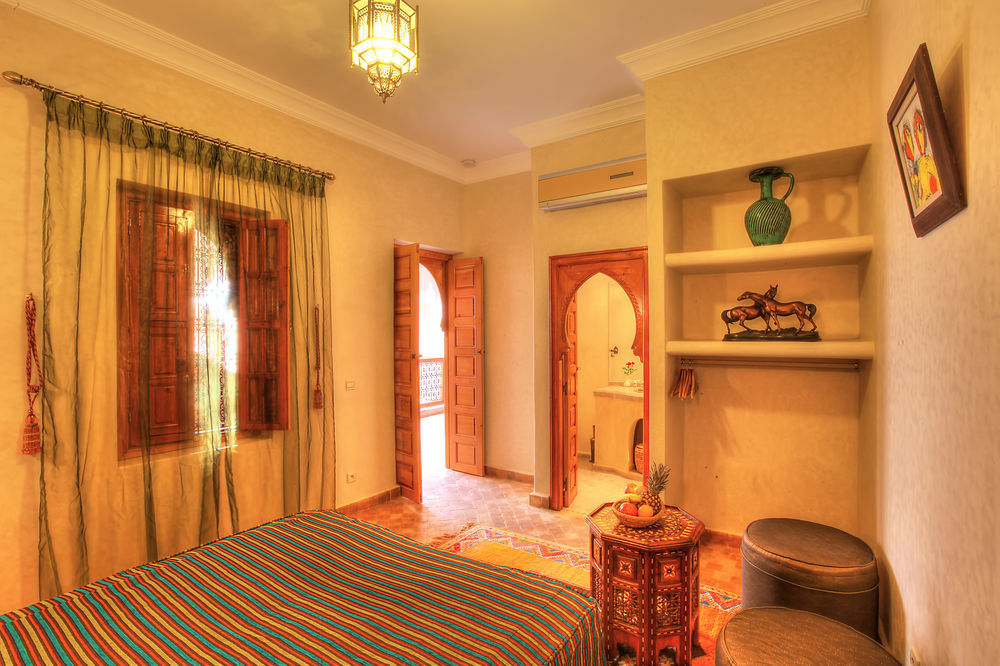 Hotel Dar Tasnime Marrakesh Esterno foto